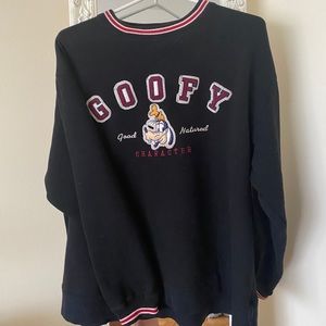 GOOFY SWEATER
